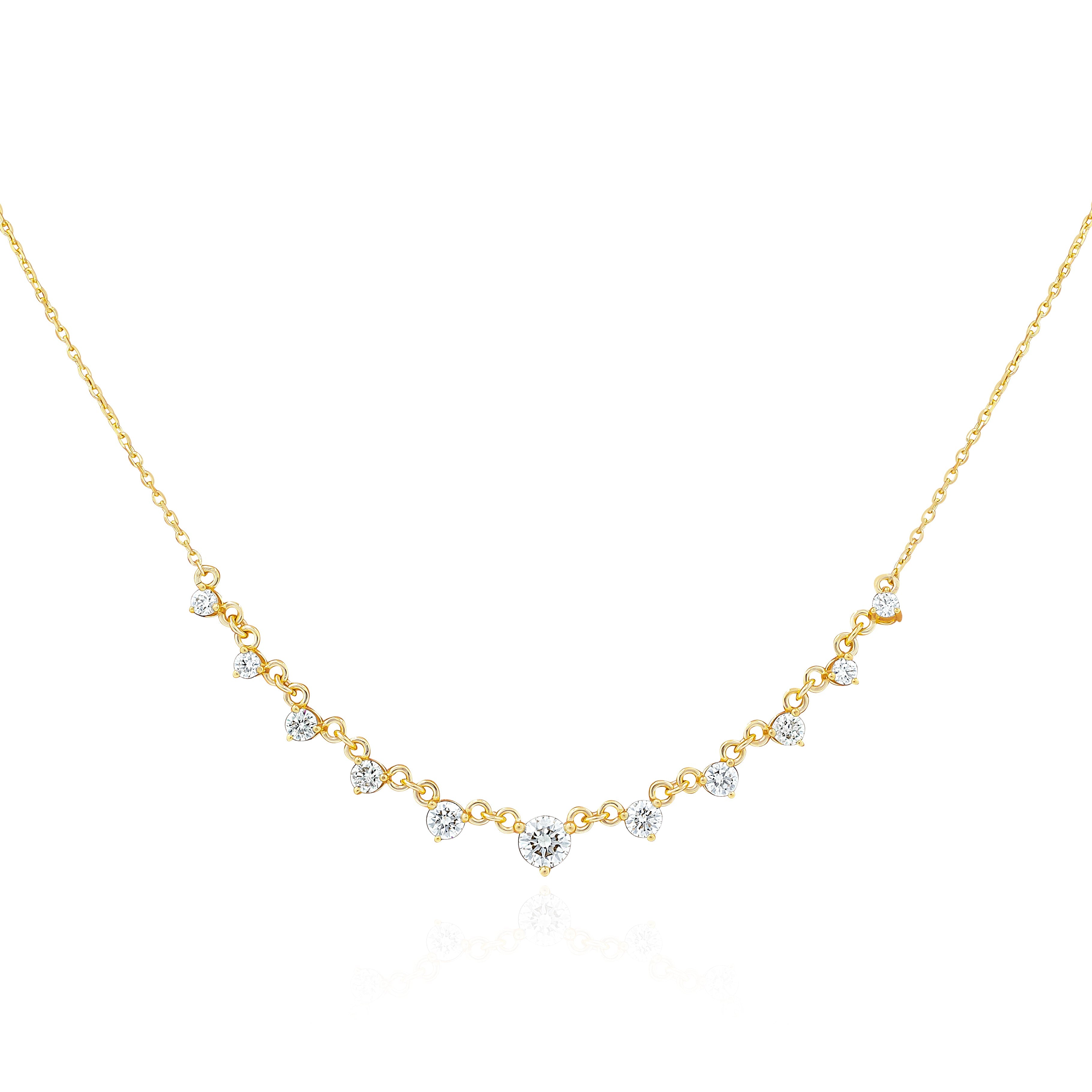 Gold necklace with dangling diamonds 
