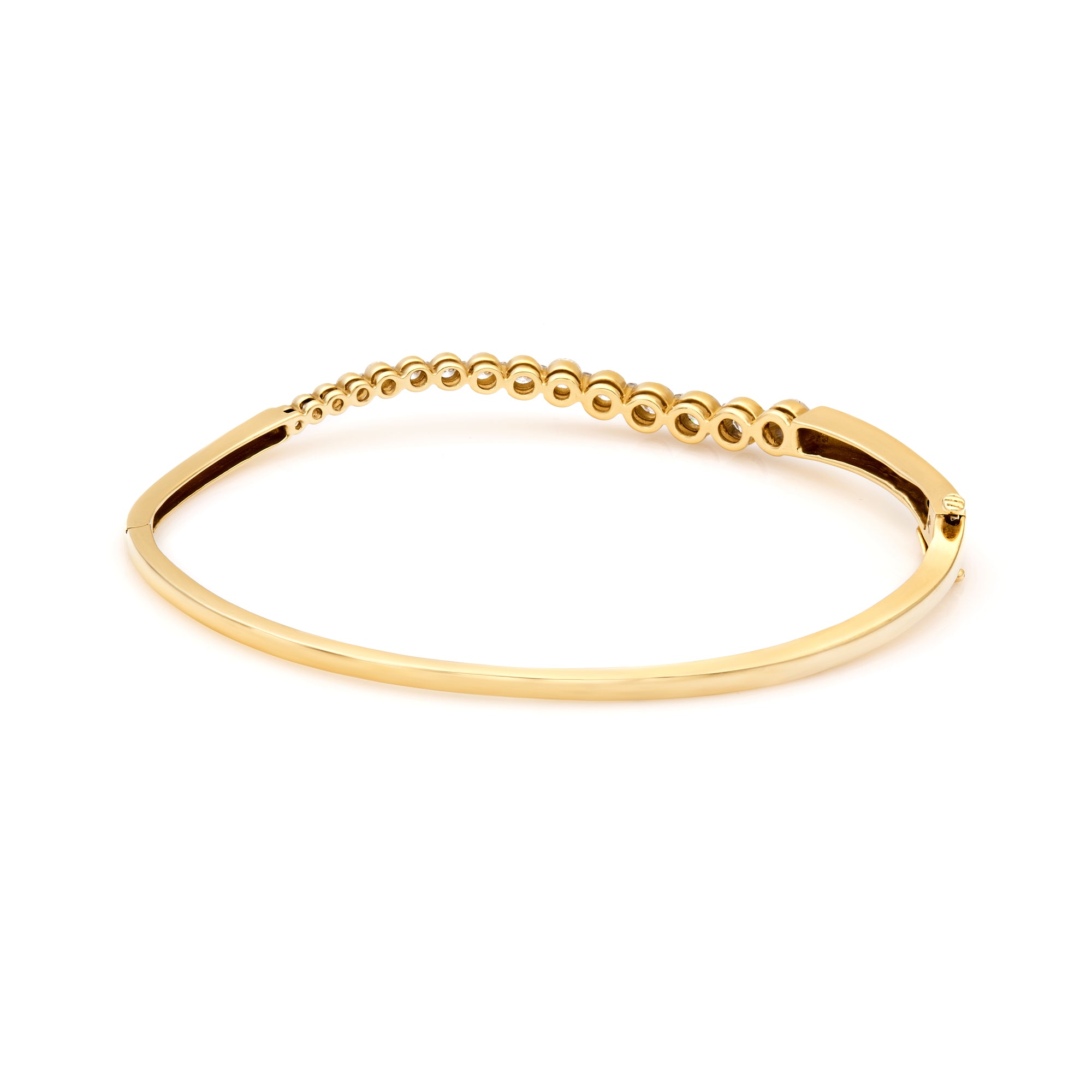 14kt yellow gold graduated diamond bangle