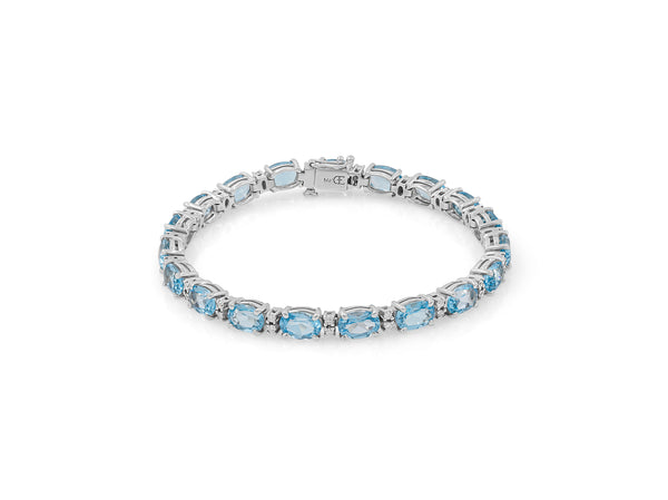 Aquamarine and diamond bracelet
