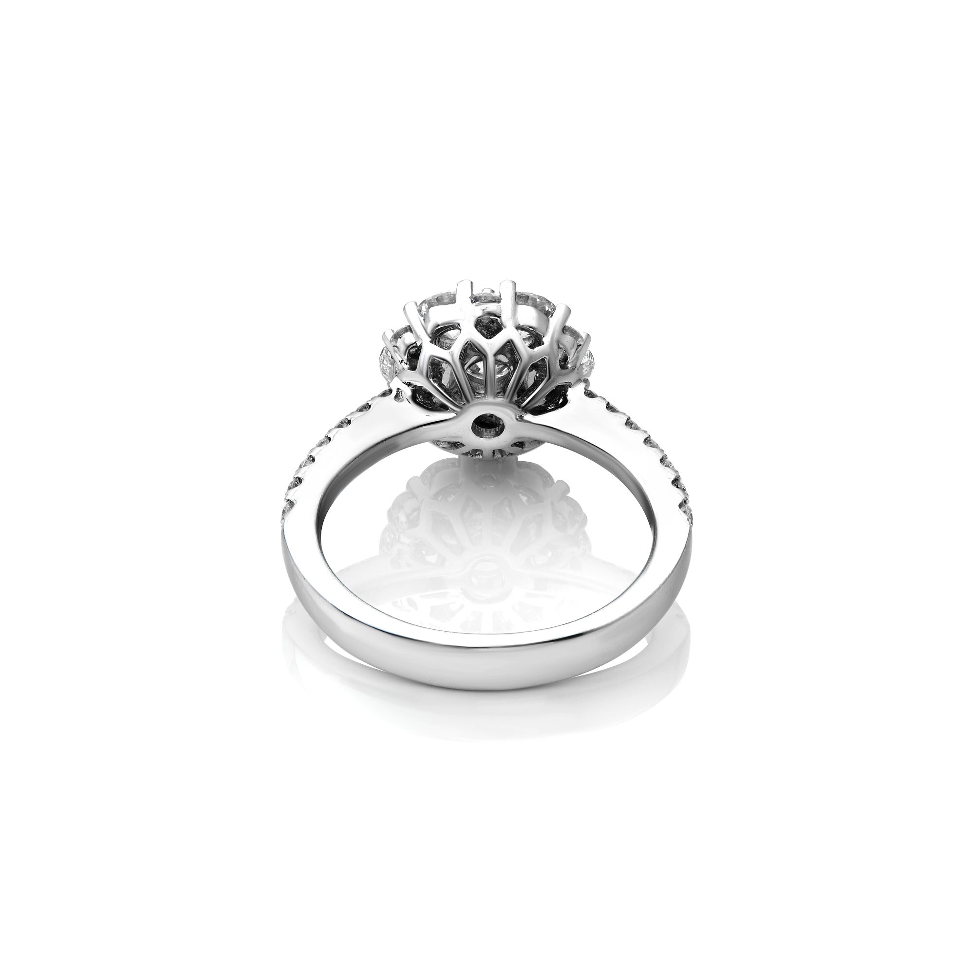 Ladies Round Cluster Diamond Ring